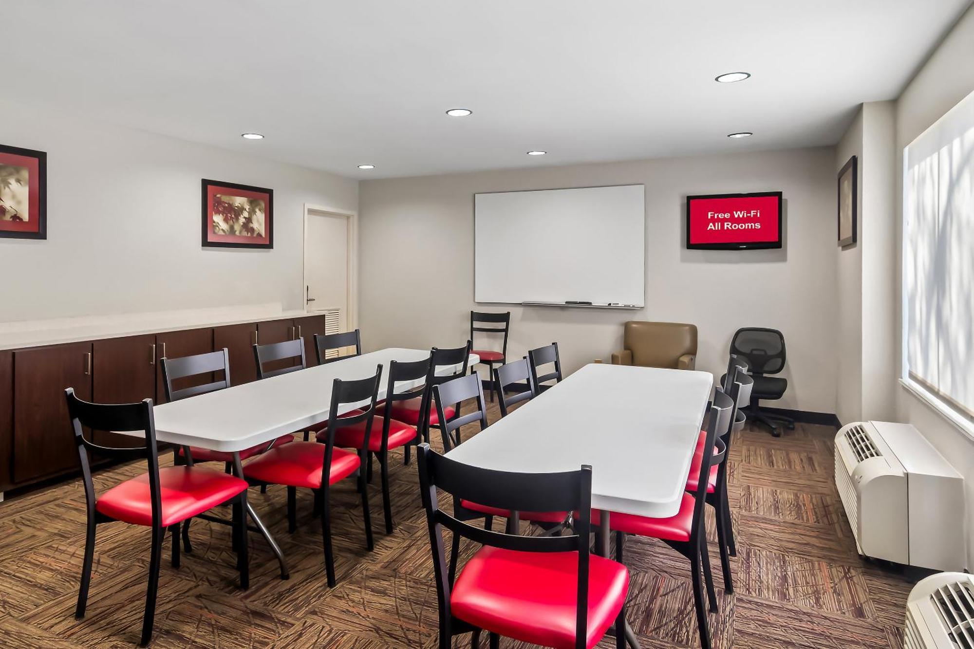 Red Roof Inn Plus+ Jacksonville - Southpoint Ngoại thất bức ảnh