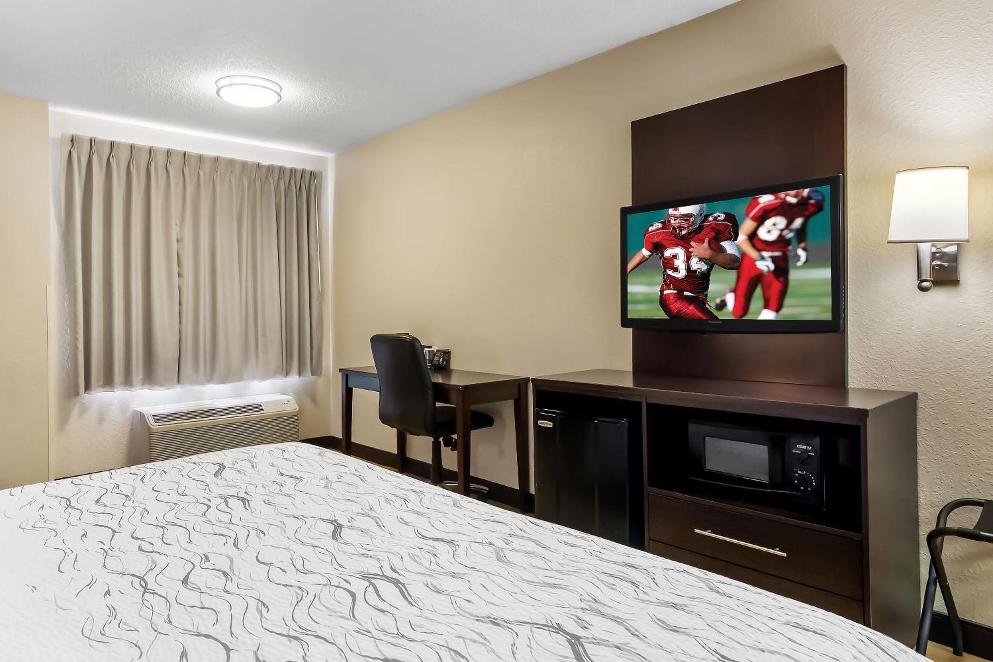 Red Roof Inn Plus+ Jacksonville - Southpoint Ngoại thất bức ảnh