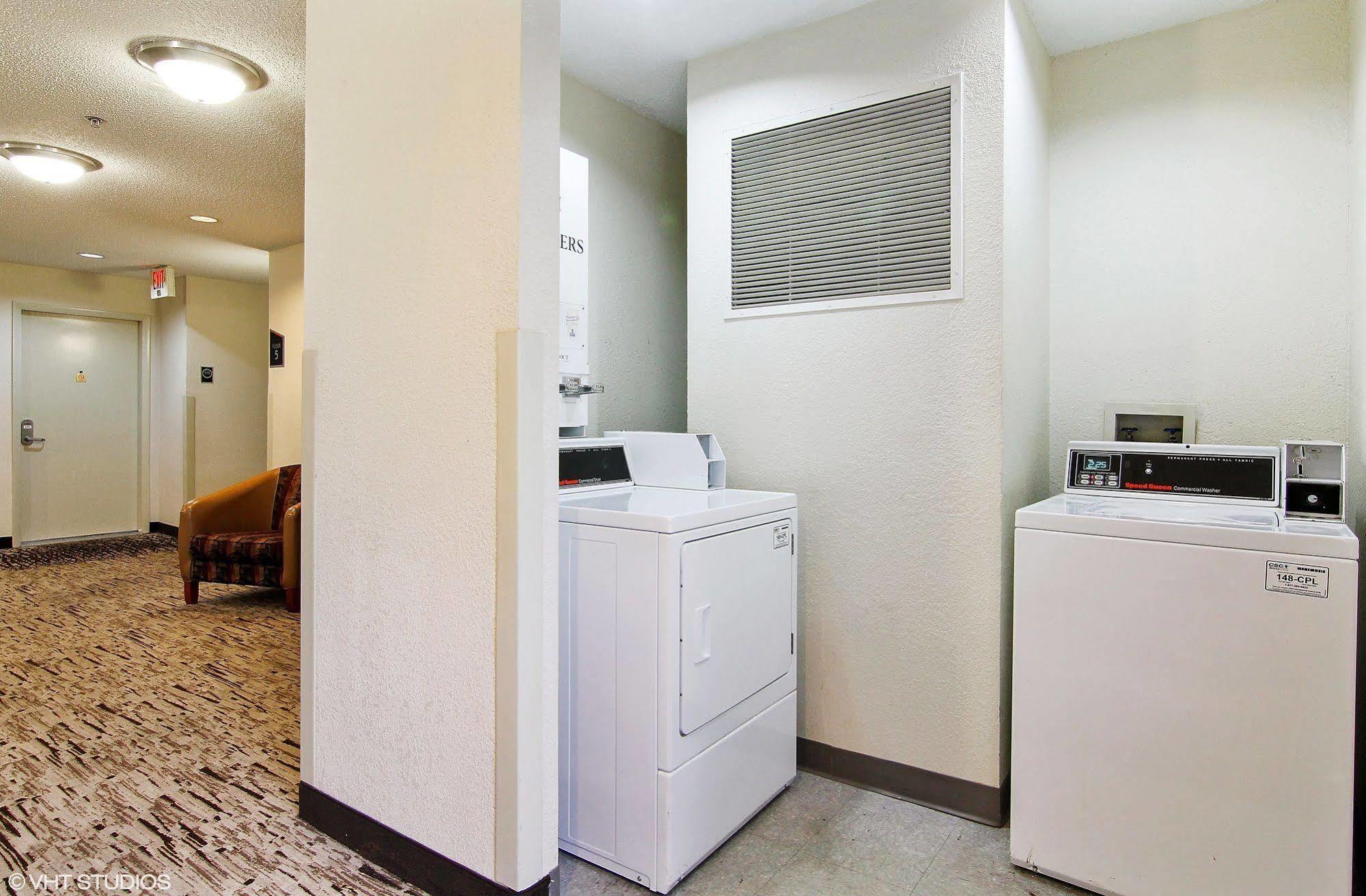 Red Roof Inn Plus+ Jacksonville - Southpoint Ngoại thất bức ảnh