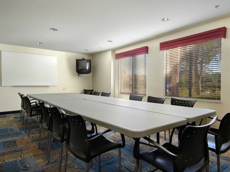 Red Roof Inn Plus+ Jacksonville - Southpoint Ngoại thất bức ảnh